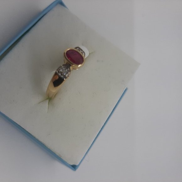 Ruby & Diamond Ring Gold - Picture 3 of 6